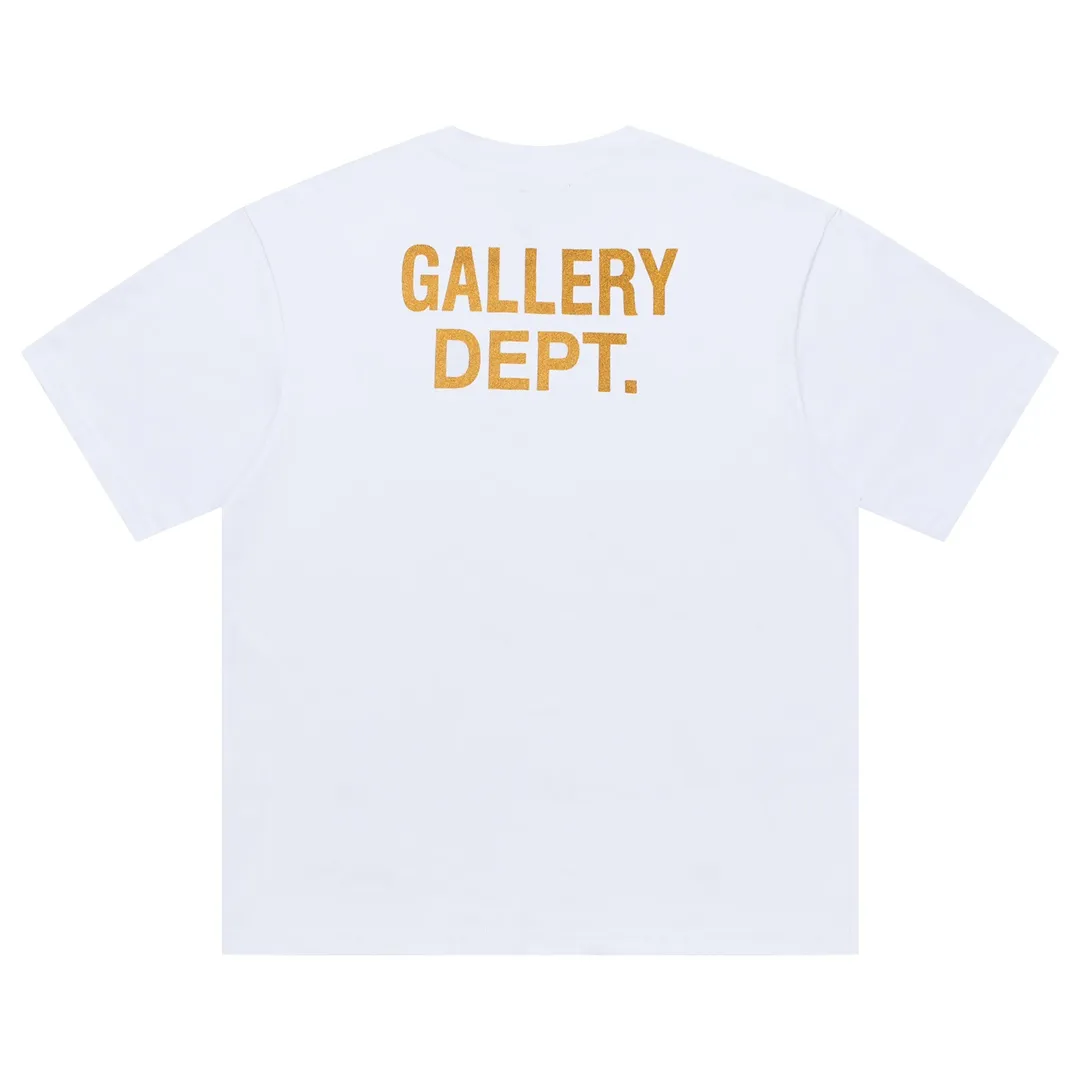 Model D133 Gallery dept American trendy brand printed high street short-sleeved T-shirt. It adopts digital direct printing printing technology and is shaped at high temperature. It is soft, comfortable and breathable. It weighs 240 grams and does not pill, fade or deform. S to XL, p106